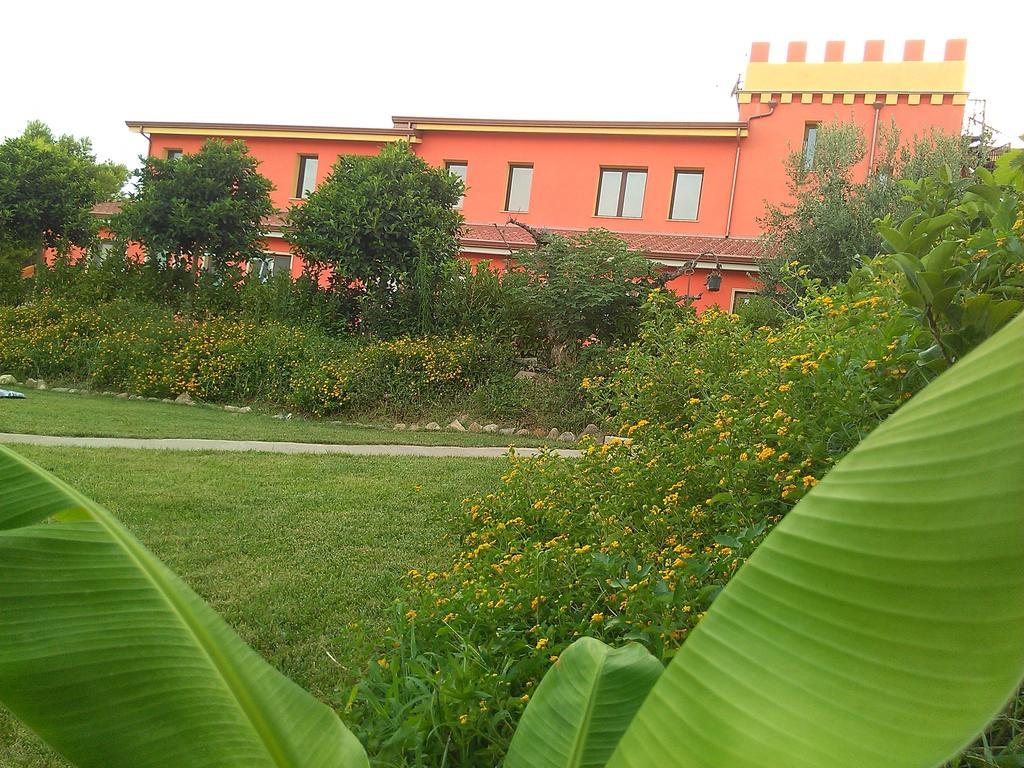 Agriturismo - B&B "La Funicolare" Francavilla Marittima Exterior foto